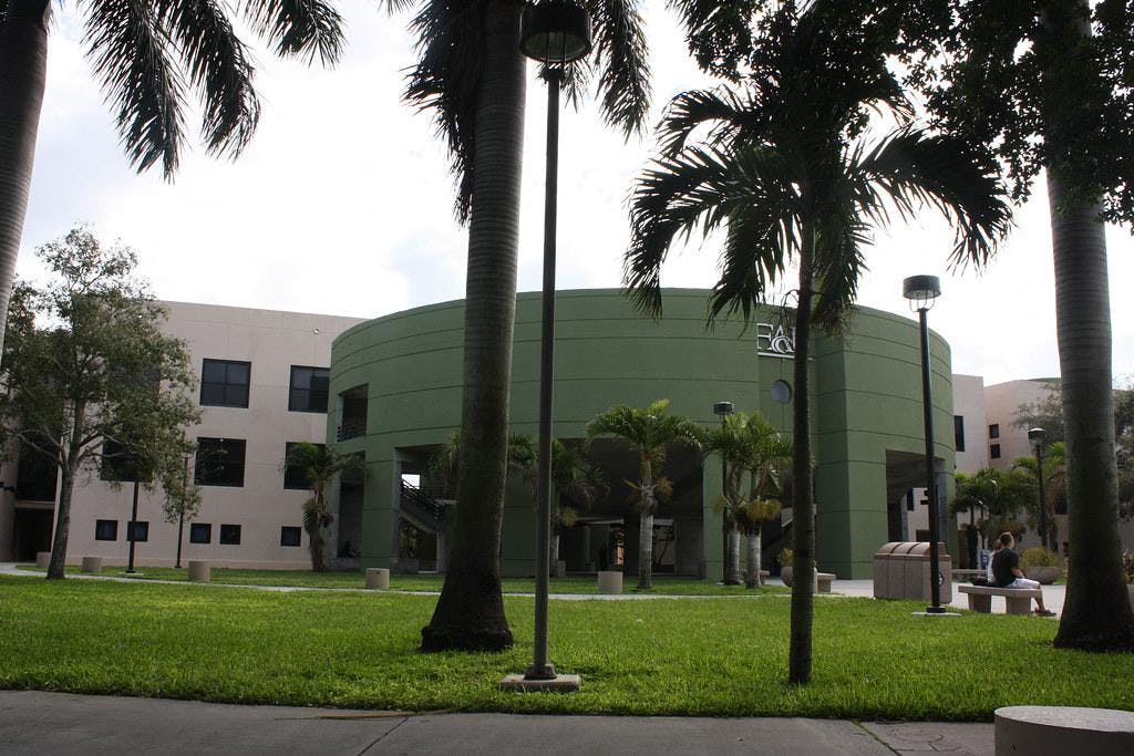 florida-atlantic-university-admission-requirements-sat-act-gpa-and