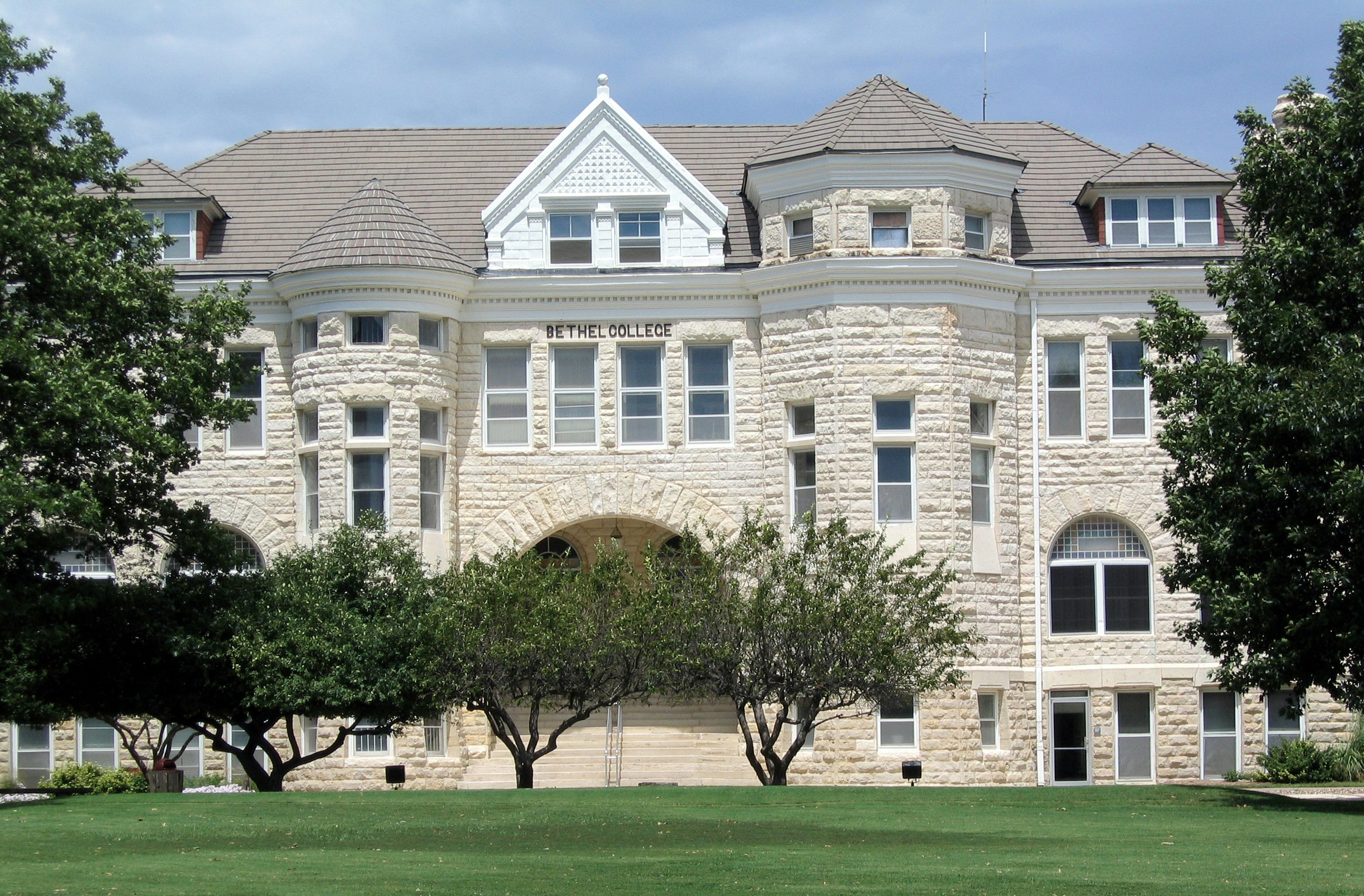 Top 10 Private Colleges in Kansas