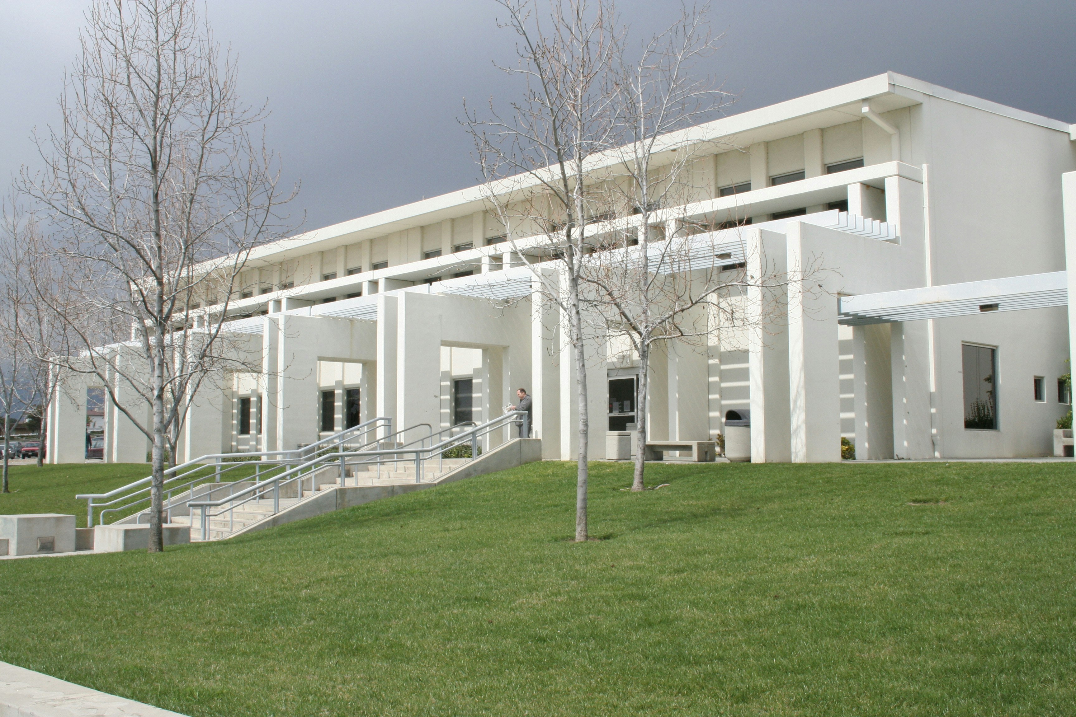 Community Colleges in Ontario, California and Colleges near Ontario