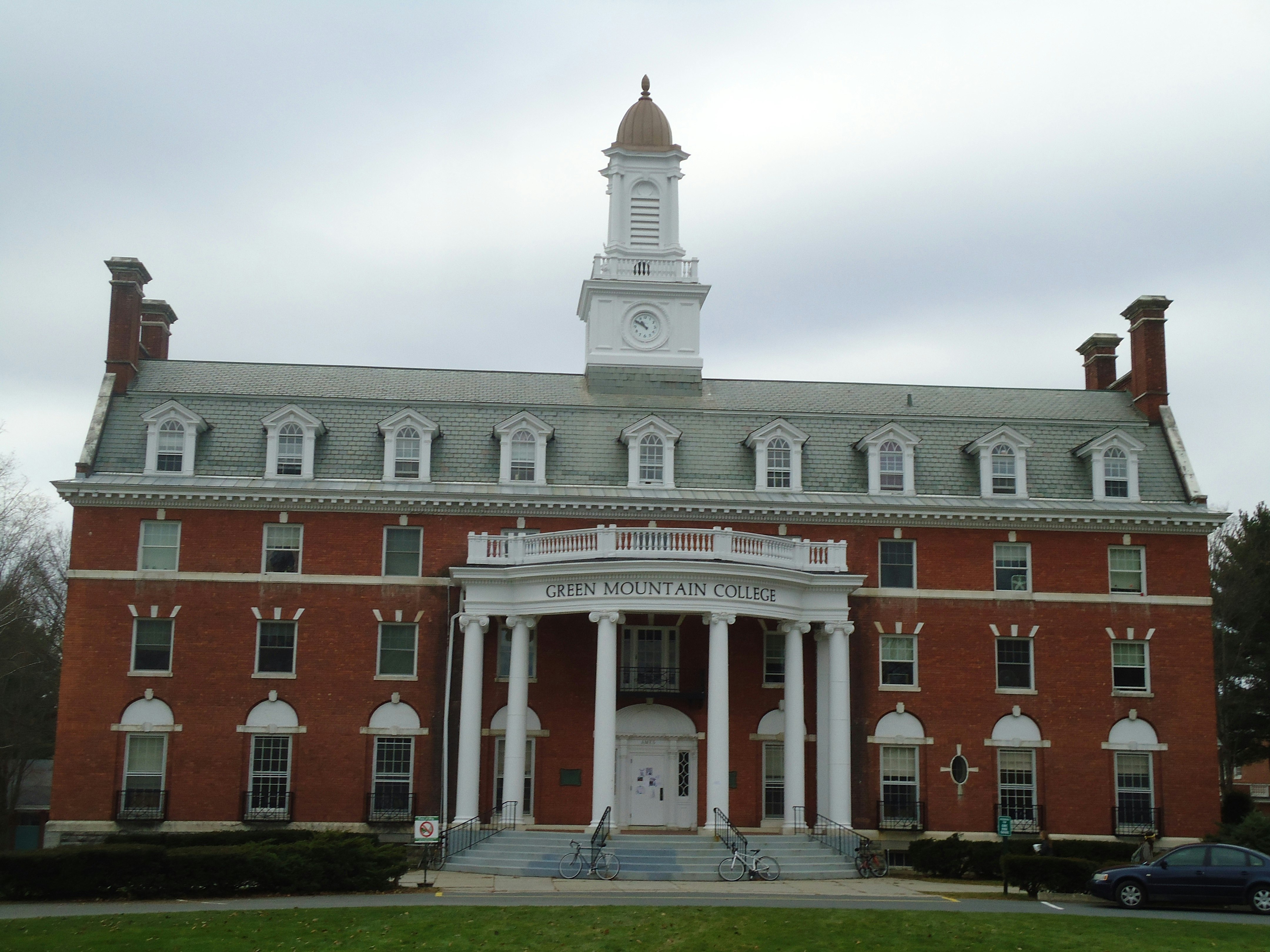 Christian Colleges in