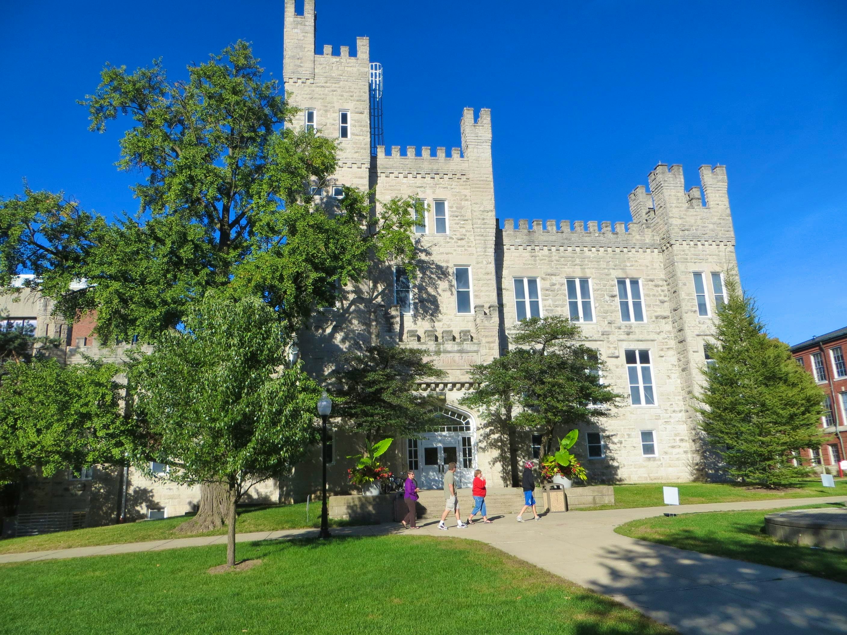 Illinois State University Admissions