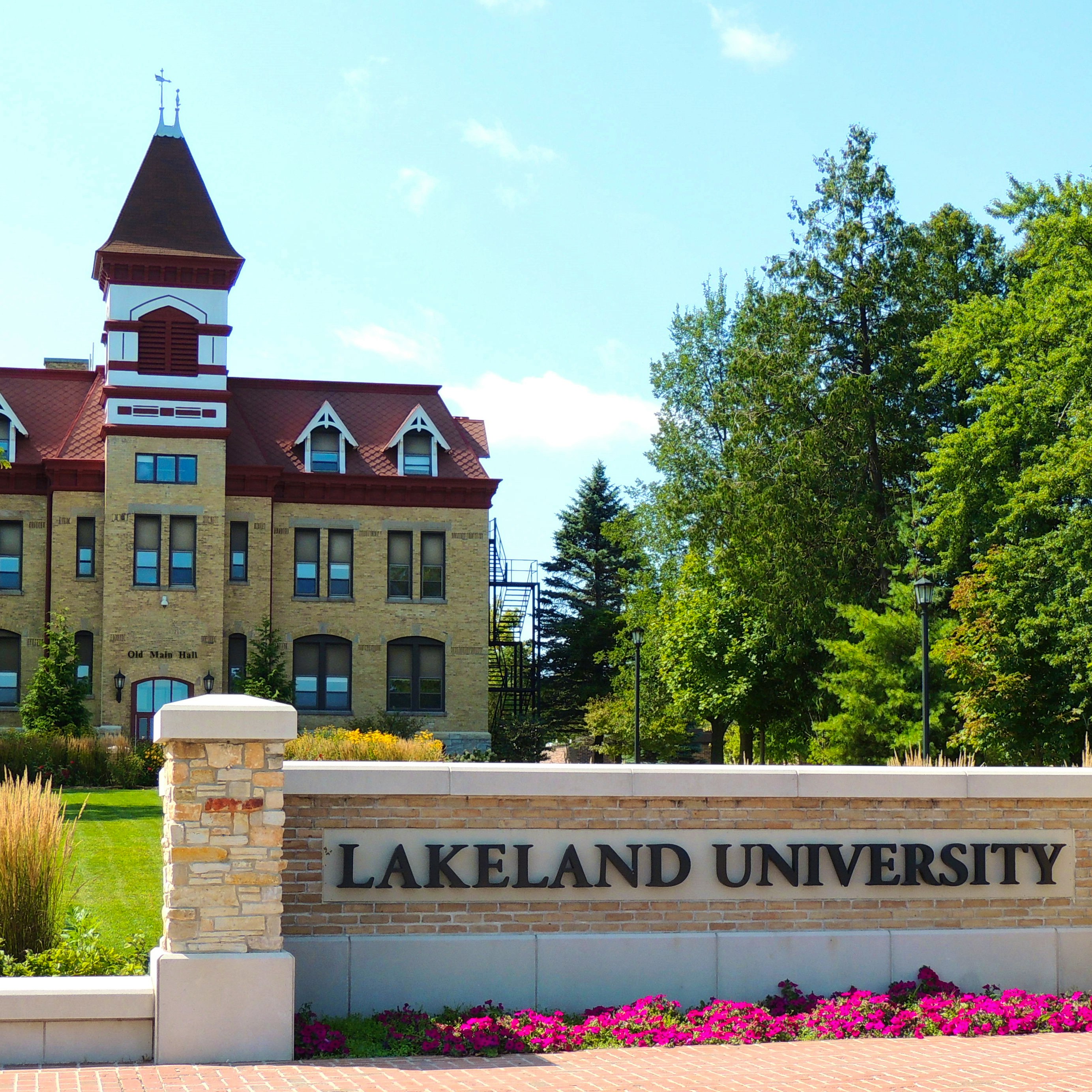 Lakeland University Admission Requirements, SAT, ACT, GPA and chance