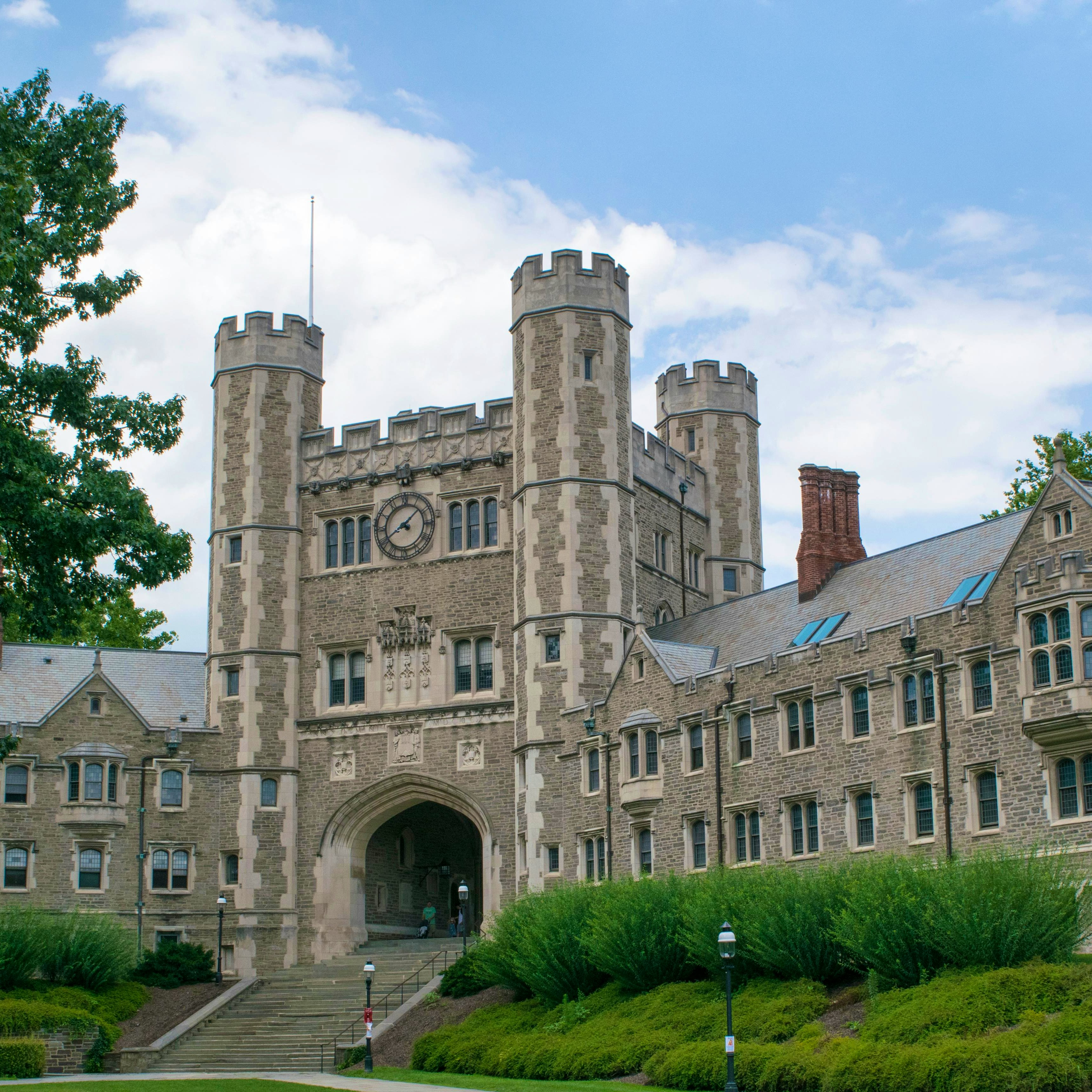 2025 Best Colleges in