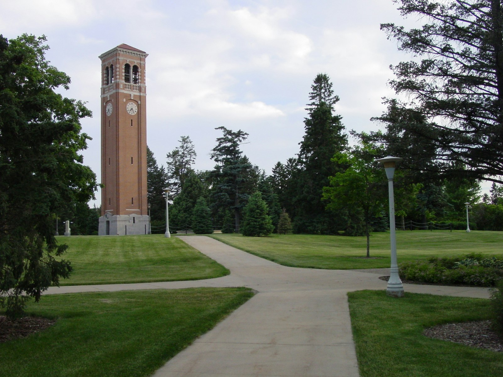 Visit UNI  University of Northern Iowa