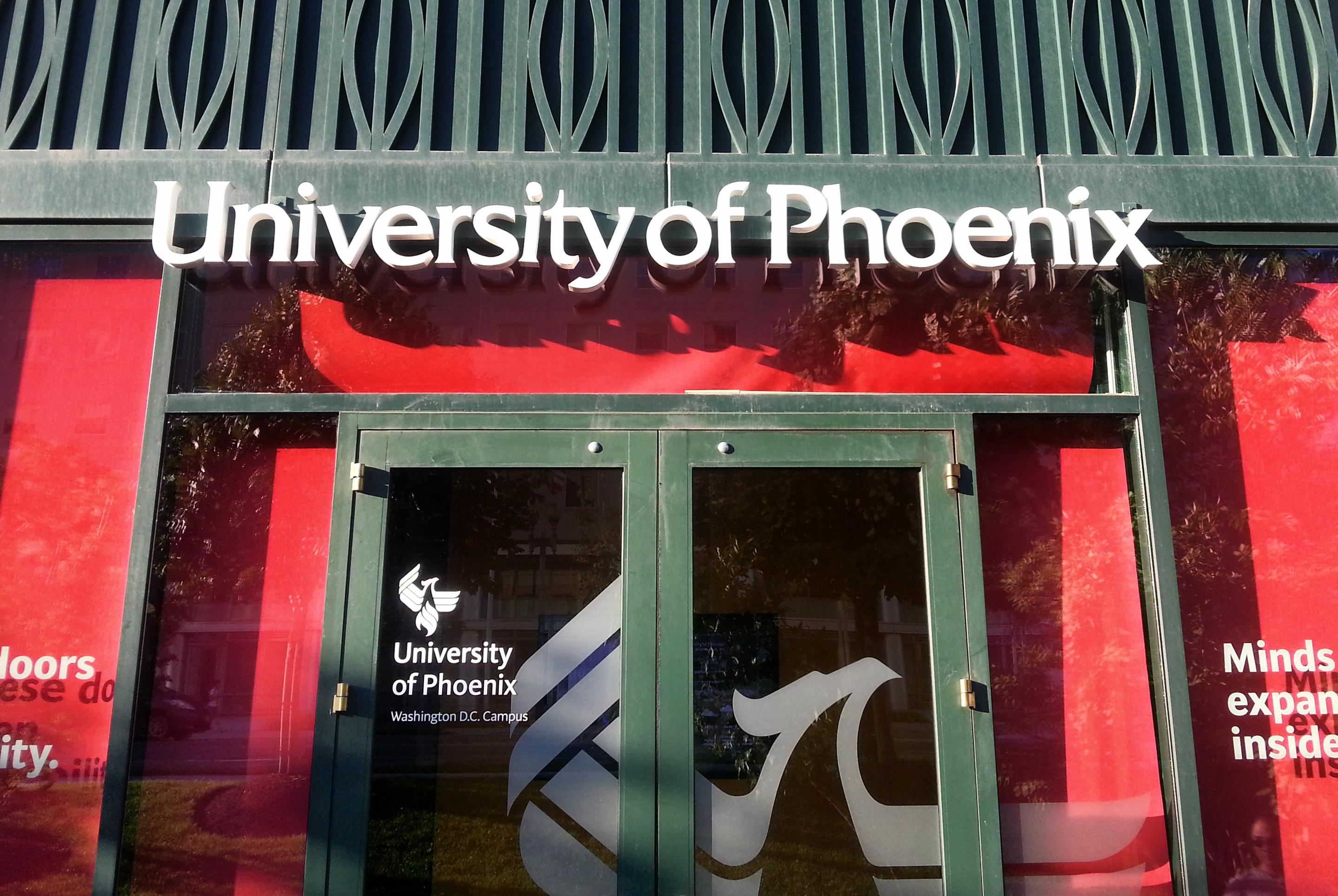 university of phoenix campus